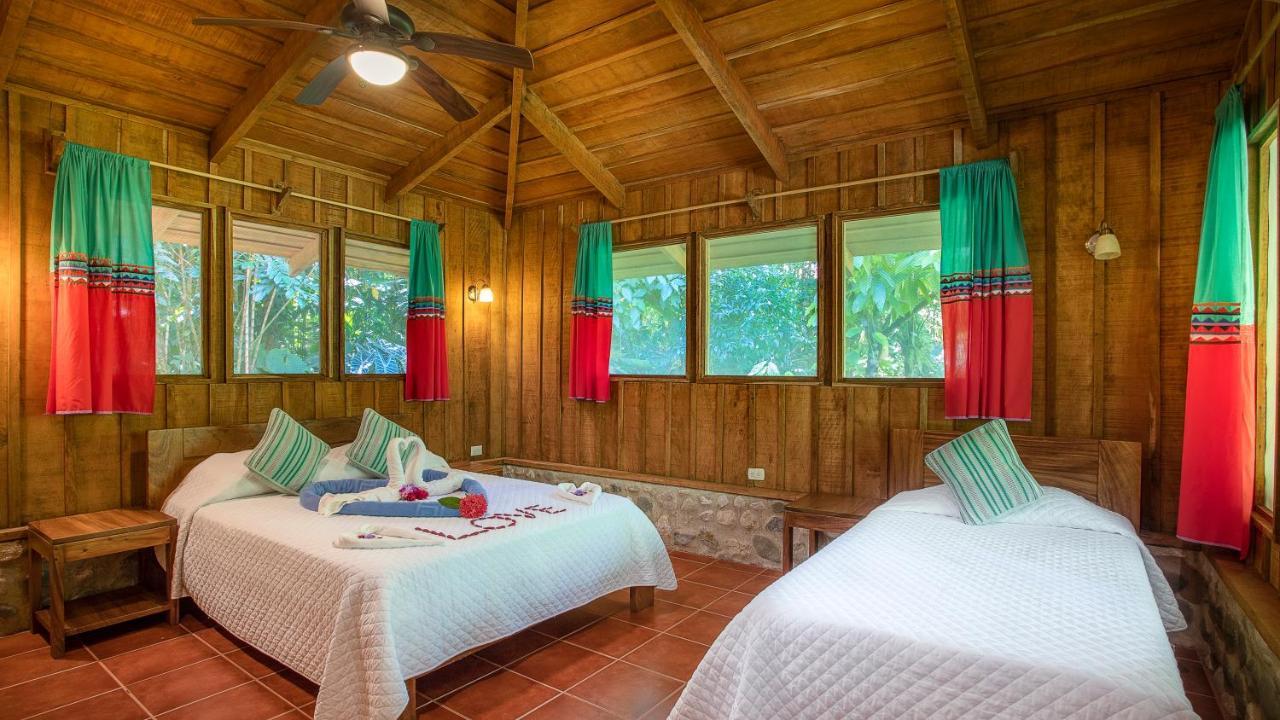 Esquinas Rainforest Lodge Golfito Bagian luar foto